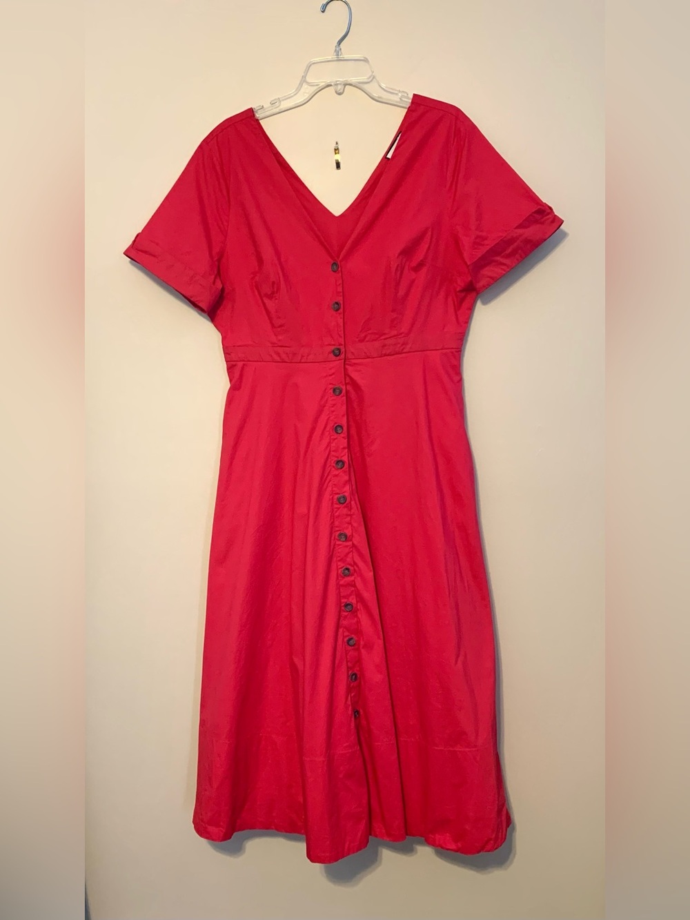 Tuckernuck red button front V- neck , short sleeve midi women’s A- line dress XL